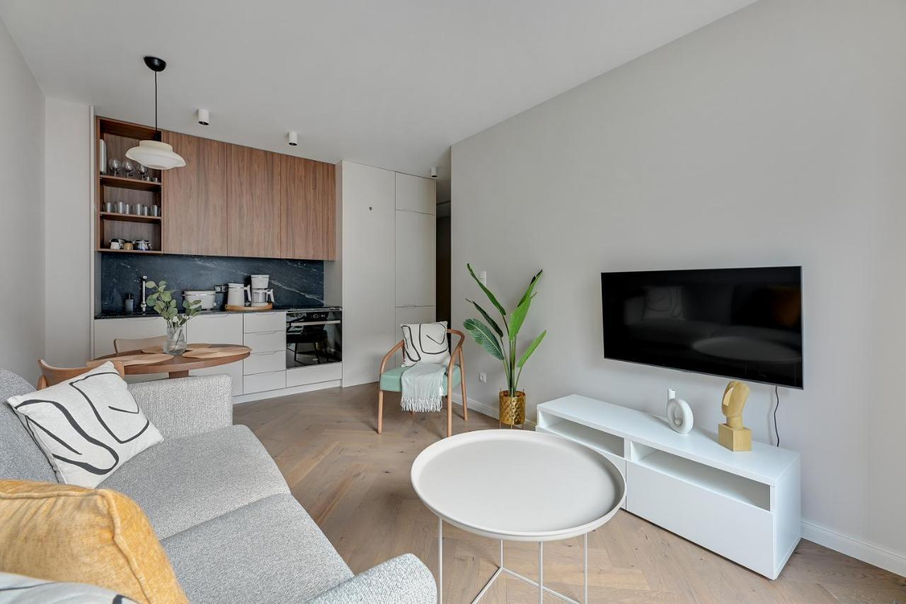 Bank Polski City Center Apartment With Parking By Lion Apartments Γκντίνια Εξωτερικό φωτογραφία